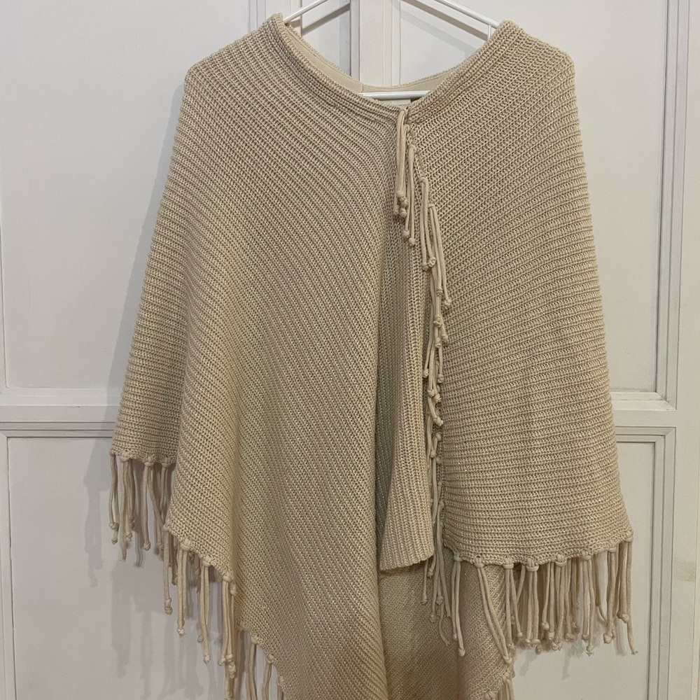 Chico's One Size Jane Shimmer Poncho‎ - Picture 2 of 4